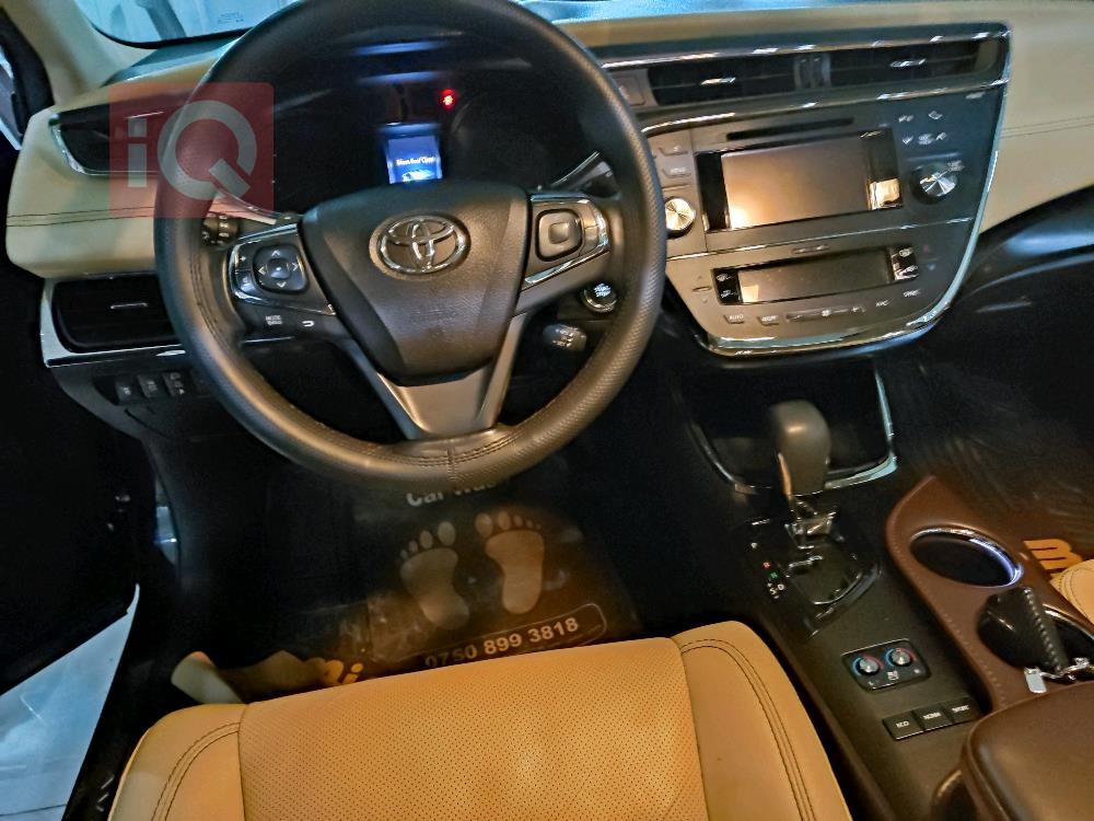 تويوتا أفالون